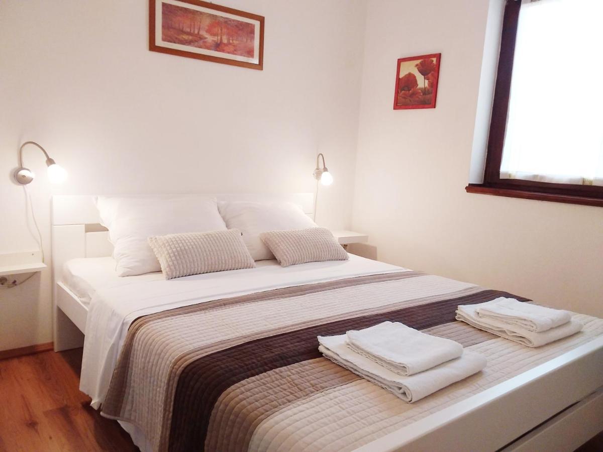 PUY Apartman Tomo מראה חיצוני תמונה