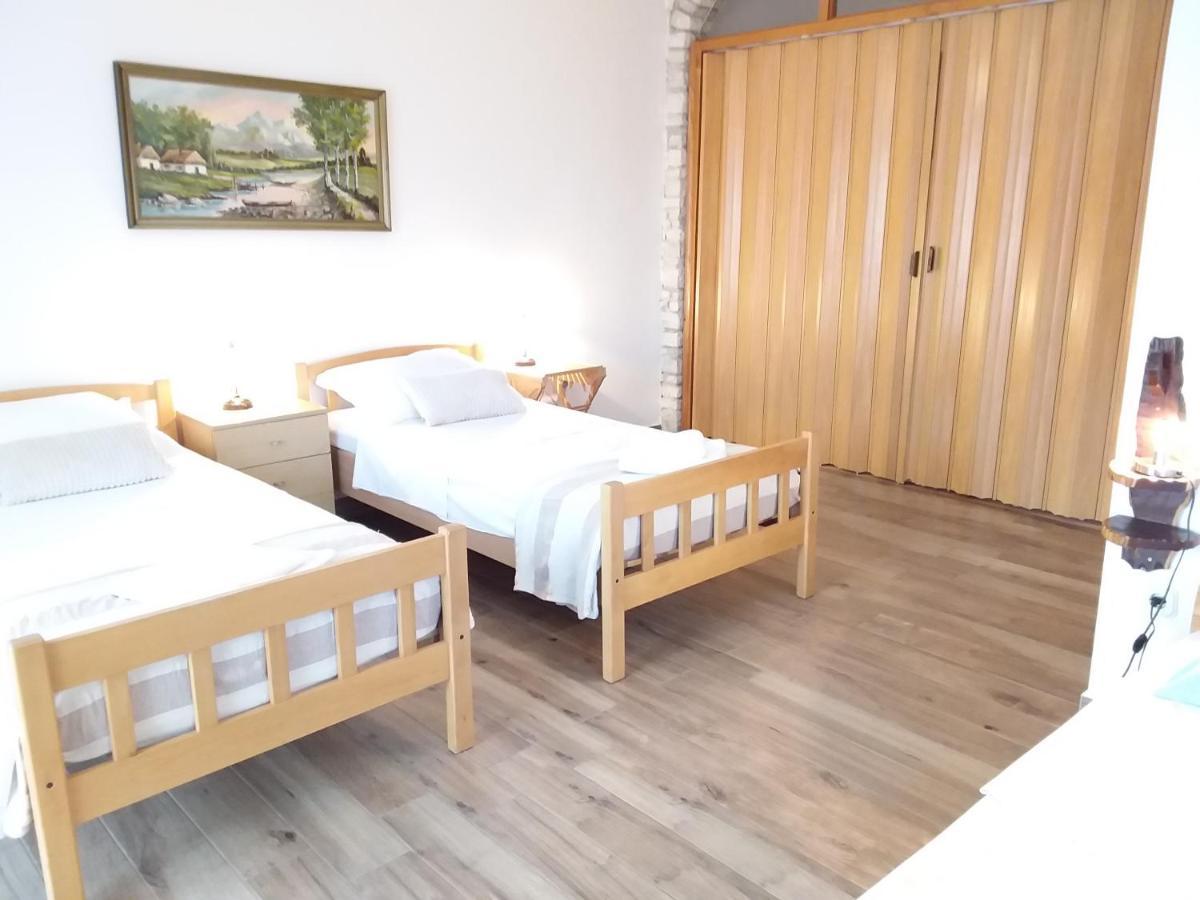 PUY Apartman Tomo מראה חיצוני תמונה