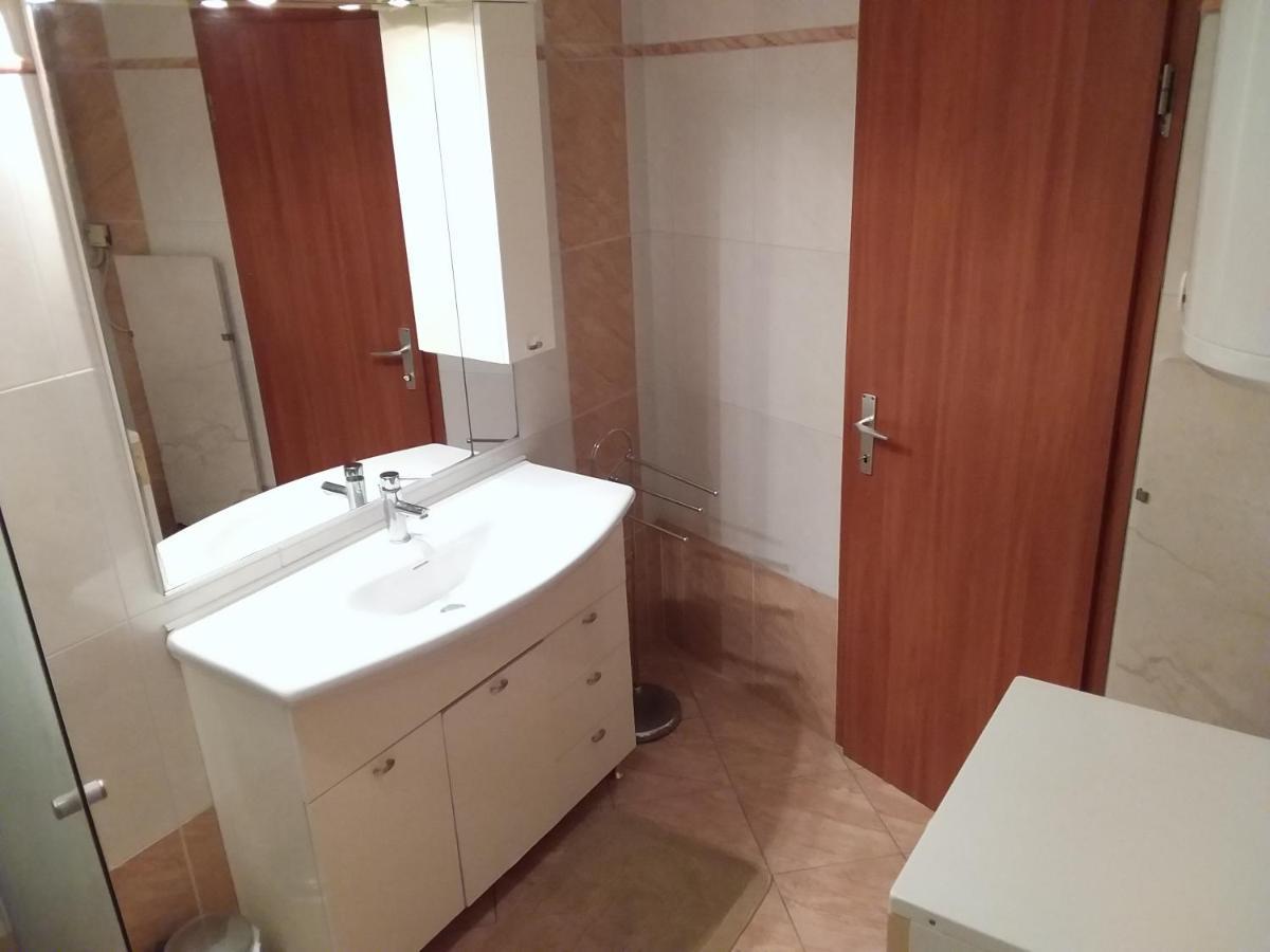 PUY Apartman Tomo מראה חיצוני תמונה